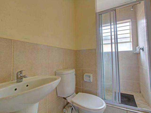 3 Bedroom Townhouse in Wilgeheuwel