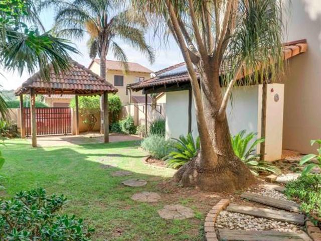 3 Bedroom Townhouse in Willowbrook