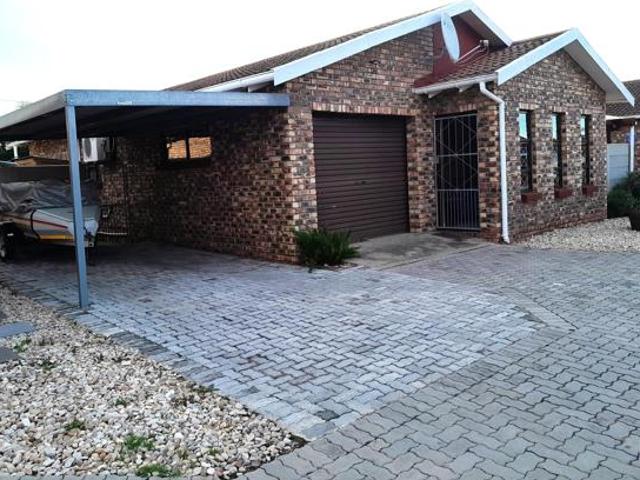 3 Bedroom Townhouse in Windsor Park