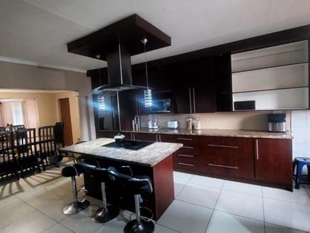 3 Bedroom Townhouse in Witbank Central