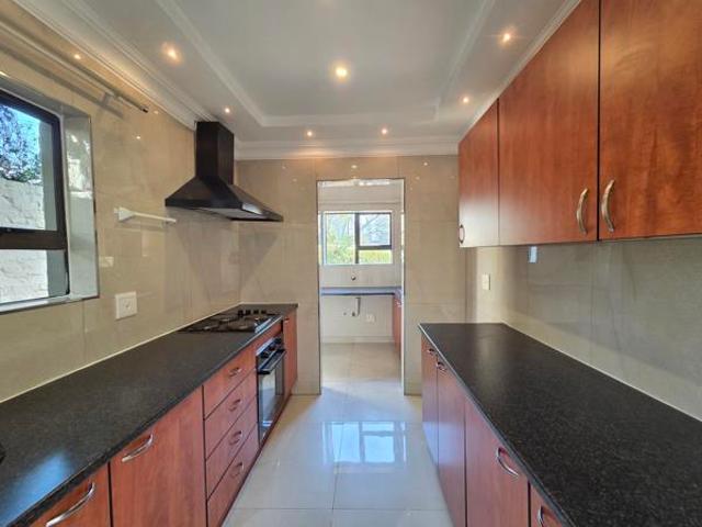 3 Bedroom Townhouse in Woodhill Golf Estate