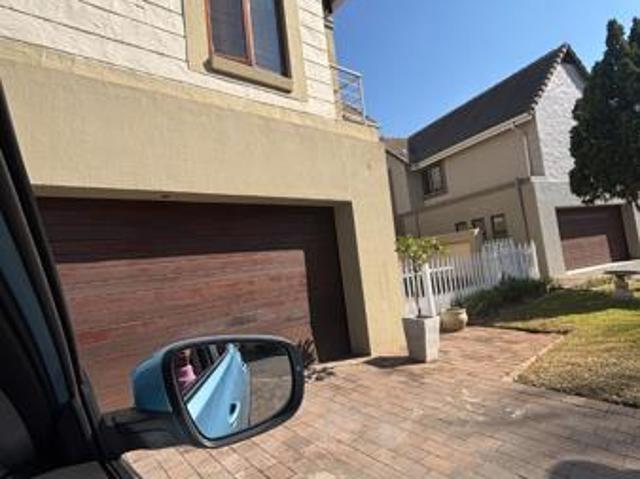 3 Bedroom Townhouse in Zwartkop Golf Estate