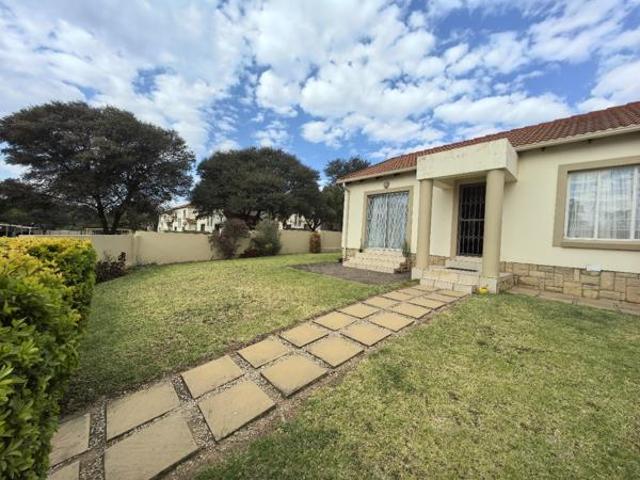 3 Bedroom Townhouse in Zandspruit