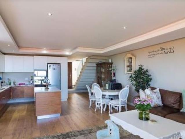 3 Bedroom Townhouse in Zimbali Estate