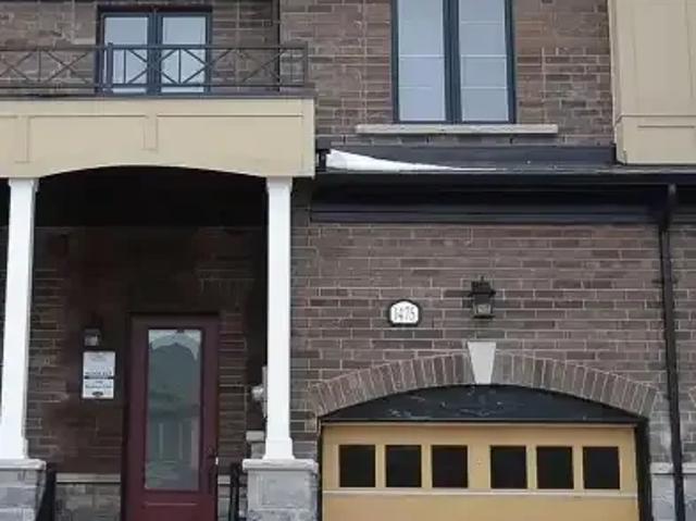3 Bedroom Townhouse Innisfil ON 104972908