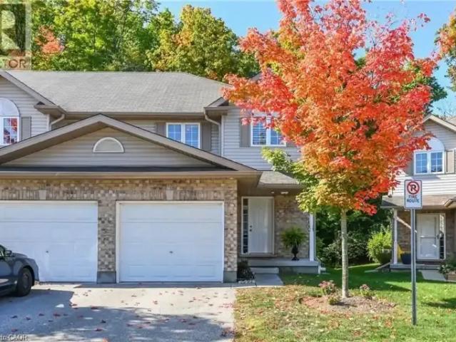 3 Bedroom Townhouse Kitchener ON 101725462