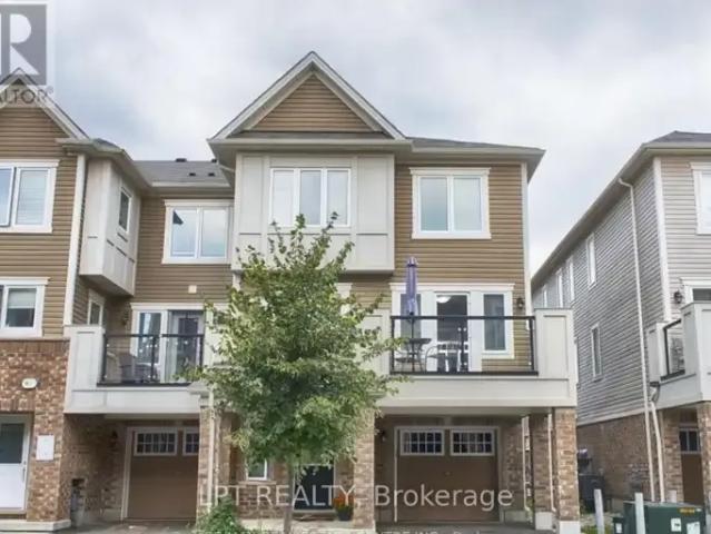 3 Bedroom Townhouse Kitchener ON 102883609