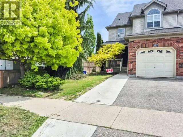 3 Bedroom Townhouse Kitchener ON 103487530
