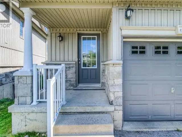 3 Bedroom Townhouse Kitchener ON 103322716