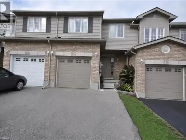 3 Bedroom Townhouse Kitchener ON 104824680