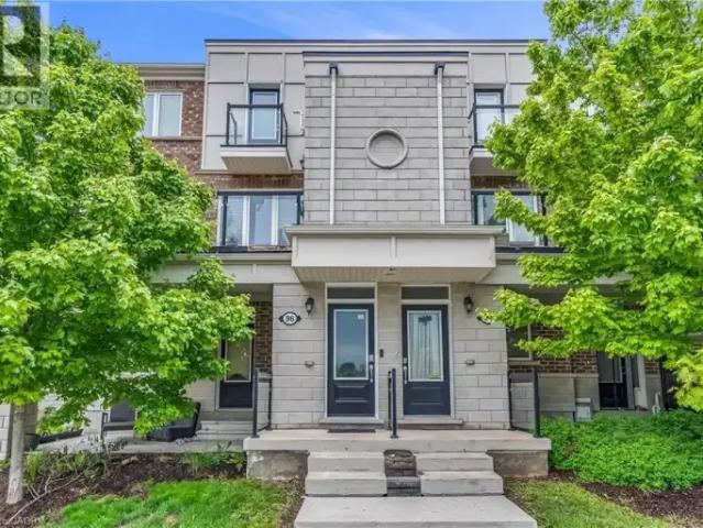 3 Bedroom Townhouse Kitchener ON 104257437