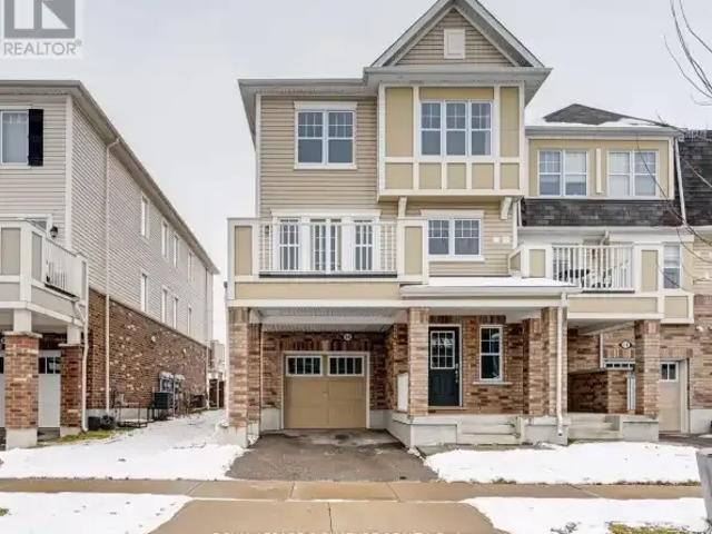 3 Bedroom Townhouse Kitchener ON 105186080