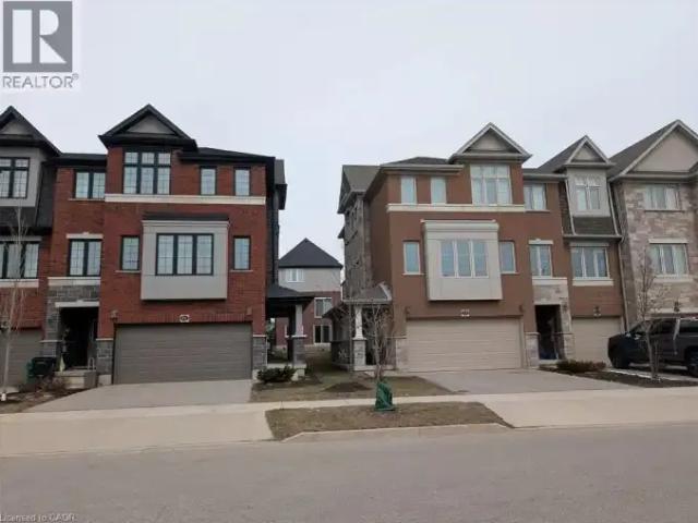 3 Bedroom Townhouse Kitchener ON 105198728