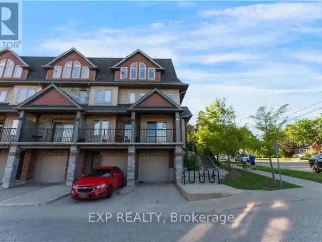3 Bedroom Townhouse Kitchener ON LS103011965