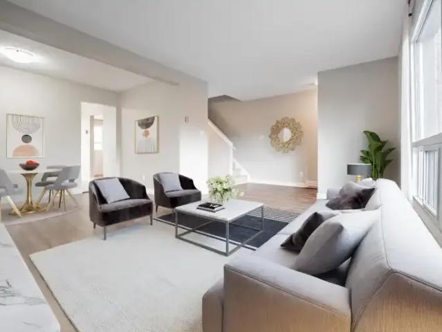 3 Bedroom Townhouse London ON 101948102