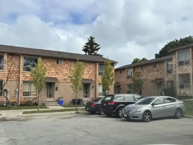 3 Bedroom Townhouse London ON 103569118