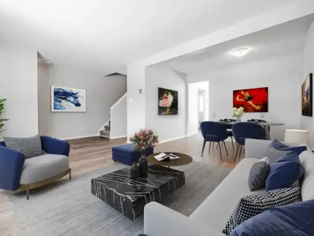 3 Bedroom Townhouse London ON 105071650
