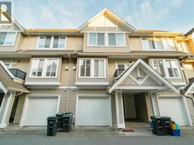 3 Bedroom Townhouse Pitt Meadows BC 104888936