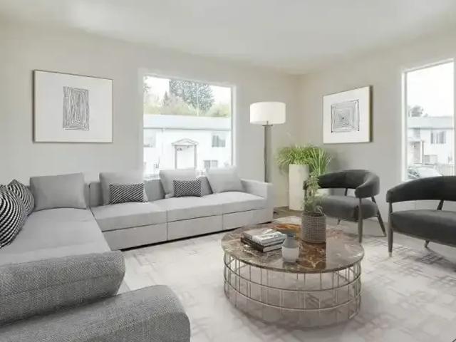 3 Bedroom Townhouse Red Deer AB LS103011326