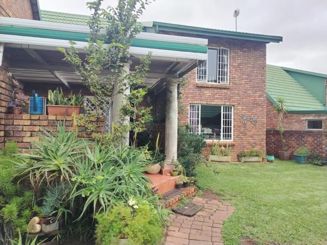 3 Bedroom Townhouse Rented in Celtisdal