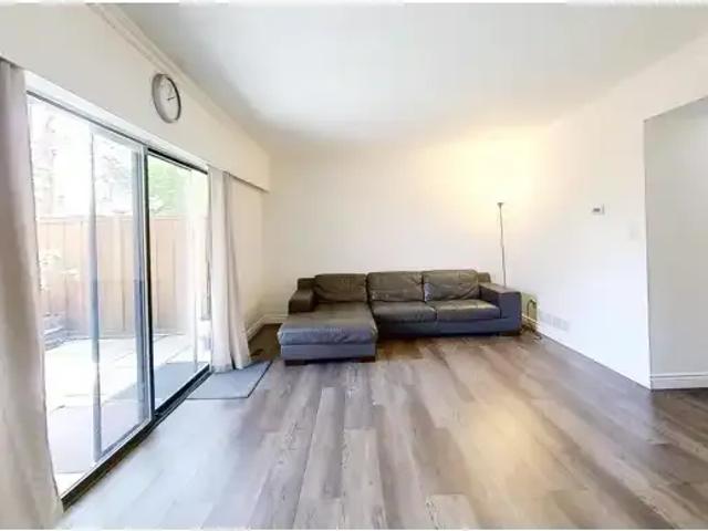3 Bedroom Townhouse Richmond BC 101879489
