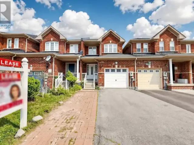 3 Bedroom Townhouse Richmond Hill ON 104257417