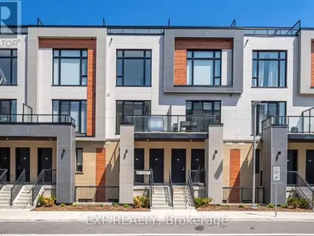 3 Bedroom Townhouse Richmond Hill ON 104941099
