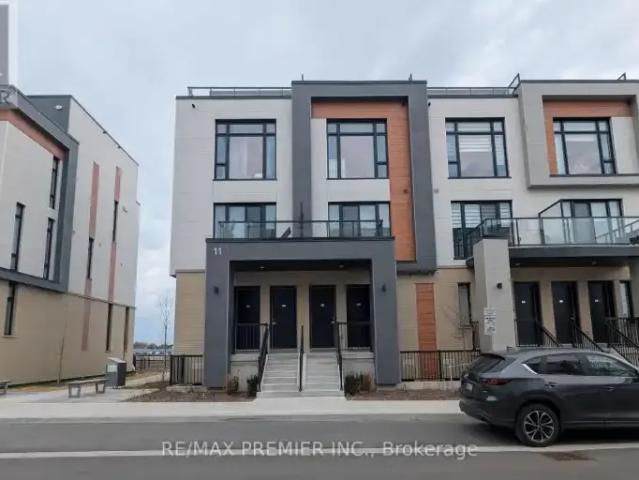 3 Bedroom Townhouse Richmond Hill ON 103840371