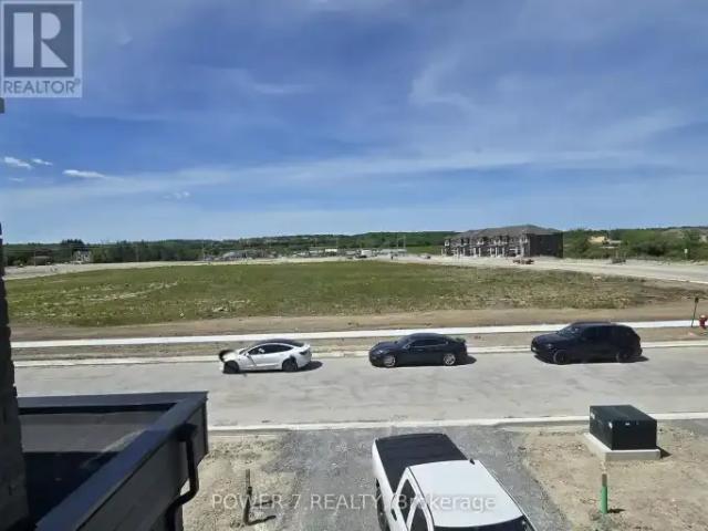 3 Bedroom Townhouse Richmond Hill ON LS102915325