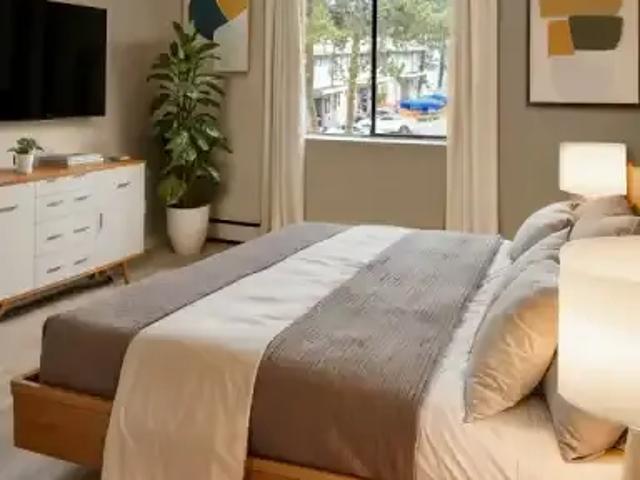 3 Bedroom Townhouse Surrey BC 102551446