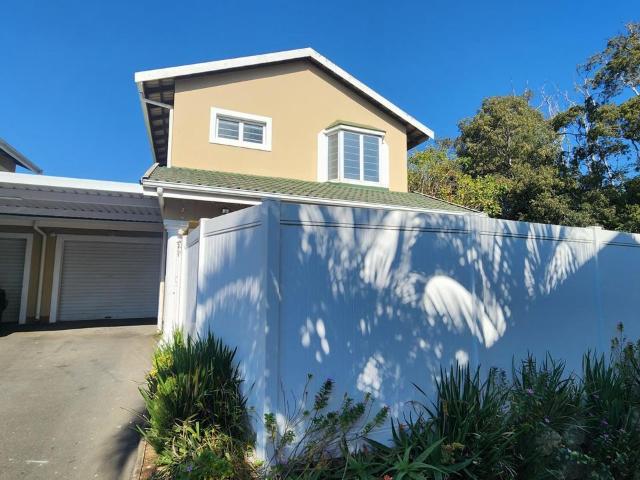 3 Bedroom townhouse sectional to rent in Mount Edgecombe