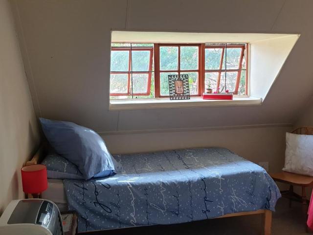 3 Bedroom townhouse sectional to rent in Equestria, Pretoria