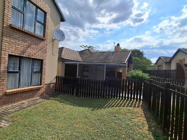 3 Bedroom townhouse sectional to rent in Riverside Park & Ext, Nelspruit