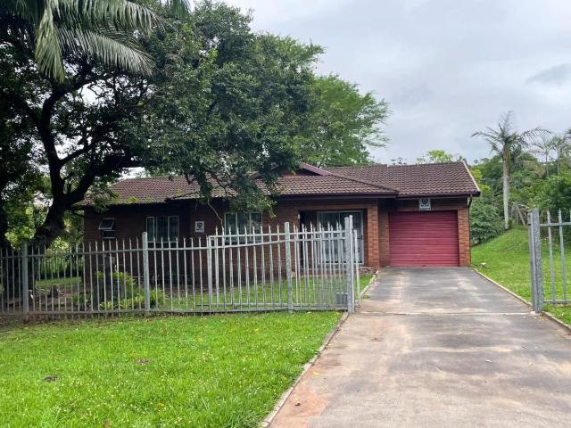 3 Bedroom townhouse sectional for sale in Yellowwood Park, Durban