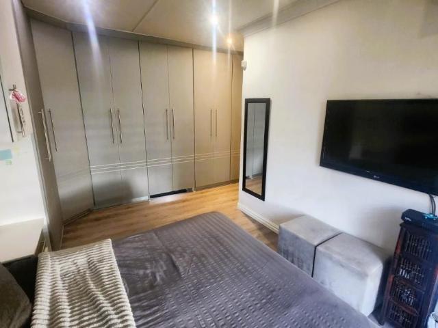 3 Bedroom townhouse sectional for sale in Atholl Heights, Durban