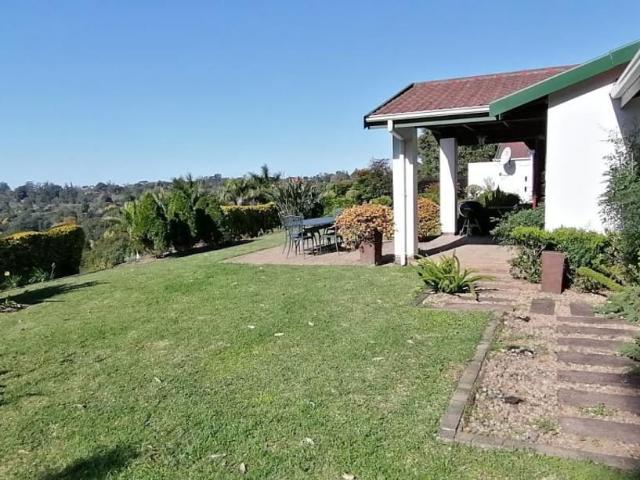 3 Bedroom townhouse sectional for sale in Bothas Hill, Hillcrest