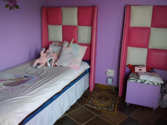3 Bedroom townhouse sectional for sale in Equestria, Pretoria