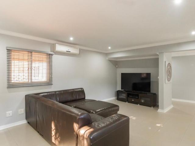 3 Bedroom townhouse sectional for sale in Glen Hills, Durban North