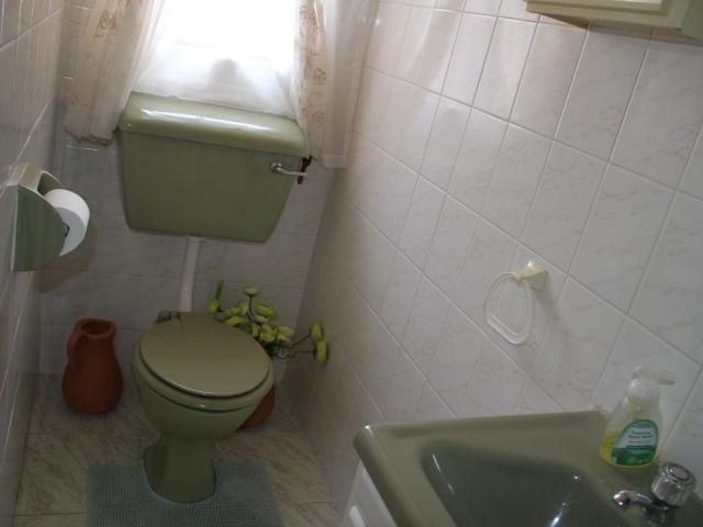 3 Bedroom townhouse sectional for sale in Kleinmond Central