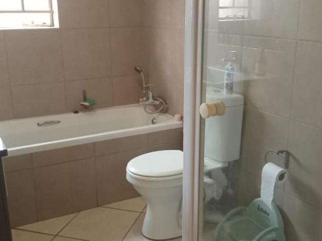 3 Bedroom townhouse sectional for sale in Mooikloof Ridge, Pretoria