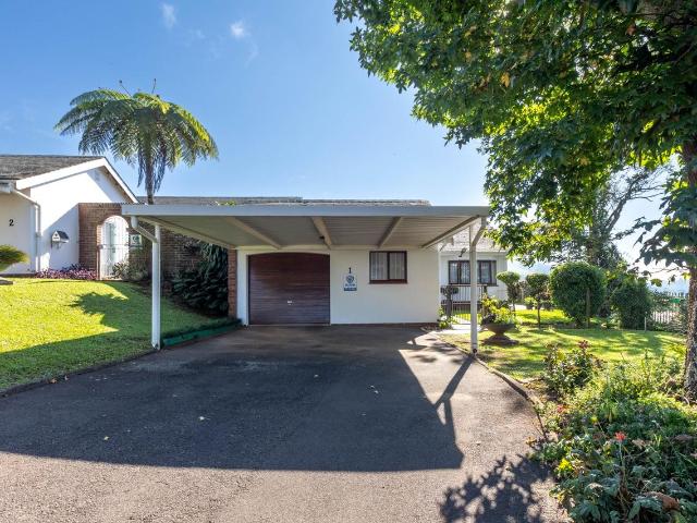 3 Bedroom townhouse sectional for sale in New Germany, Pinetown