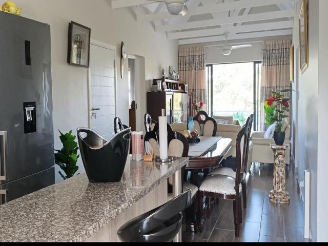 3 Bedroom townhouse sectional for sale in Padfield Park, Pinetown