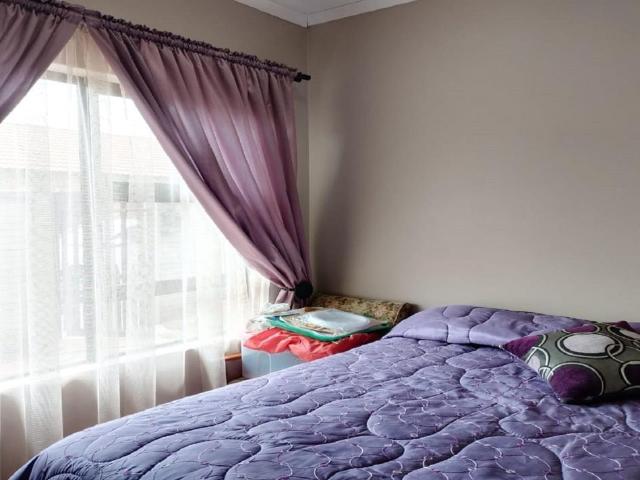 3 Bedroom townhouse sectional for sale in Sasolburg Ext 10