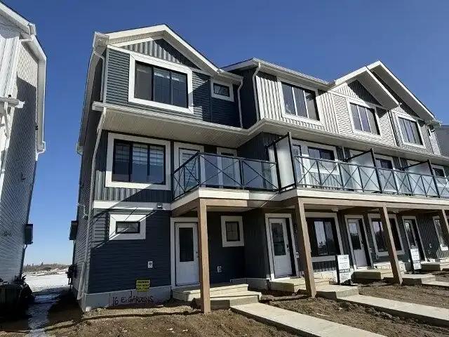 3 Bedroom Townhouse Spruce Grove AB 103030664