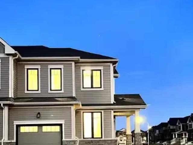 3 Bedroom Townhouse Thorold ON 102715491