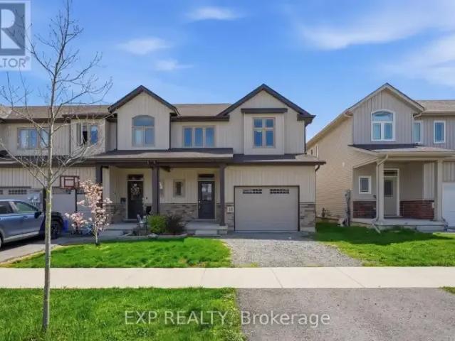 3 Bedroom Townhouse Thorold ON 102715492