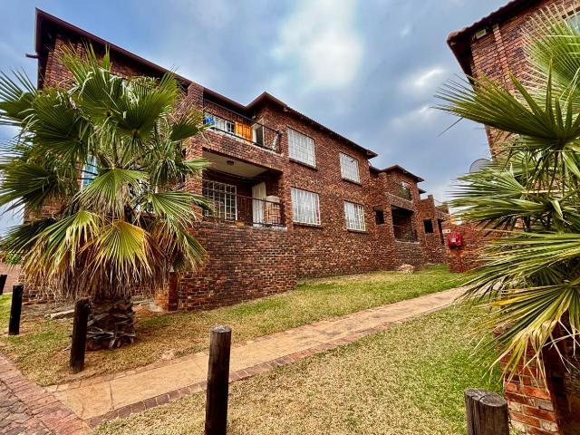 3 Bedroom Townhouse To Let in Winchester Hills