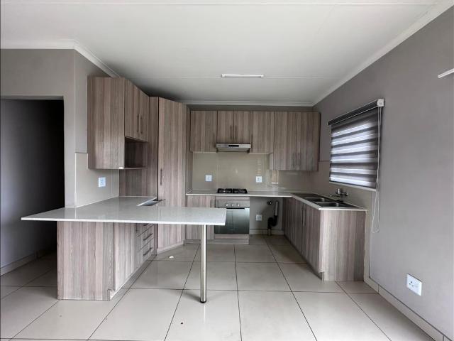 3 Bedroom Townhouse To Let in Witbank Ext 10