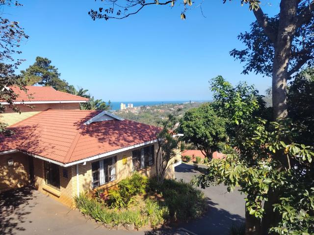3 Bedroom Townhouse To Let in Amanzimtoti