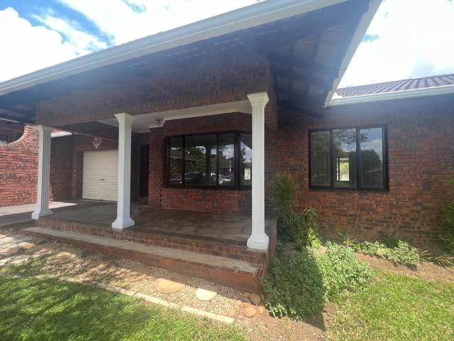 3 Bedroom Townhouse To Let in Bellevue